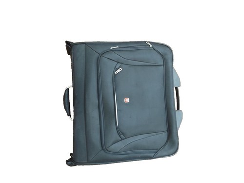 SWISSGEAR Energie 23in Polycarbonate Hard side Suitcase with Wheels preowned - Picture 2 of 4