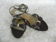 Private Collection by Dyeables Fiesta Chocolate Satin Women's Size 81/2 B
