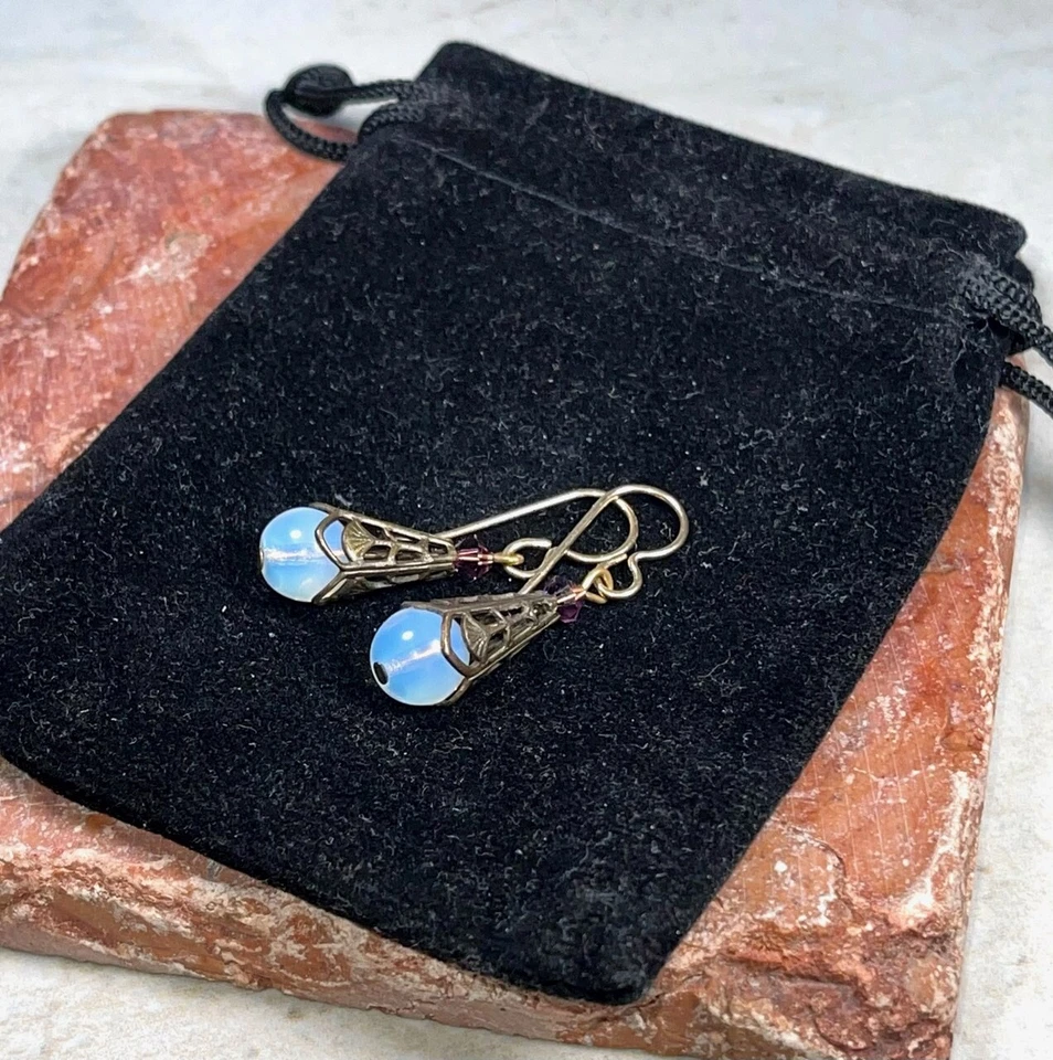 Pendientes colgantes vintage años 30 imitación ópalo y bronce oro enhebrador - Como nuevos Foto 4 de 4