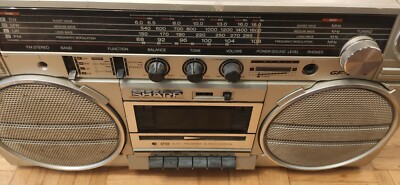 Poste Radio Cassette Sharp GF-5757 - Vintage 70's/80's - Japon - Occasion