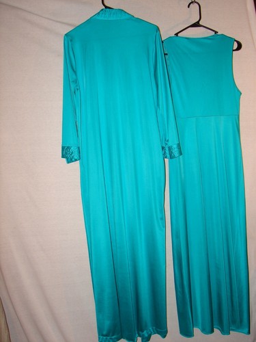 Vintage blau Vanity Fair Nachthemd und Morgenmantel Set ~ PEIGNOIR SET - Bild 2 von 6
