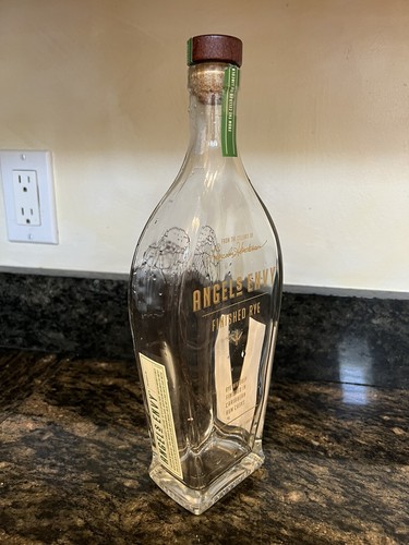 Empty ANGELS ENVY FINISHED RYE 750 ml Kentucky Bourbon Whiskey - Picture 4 of 5