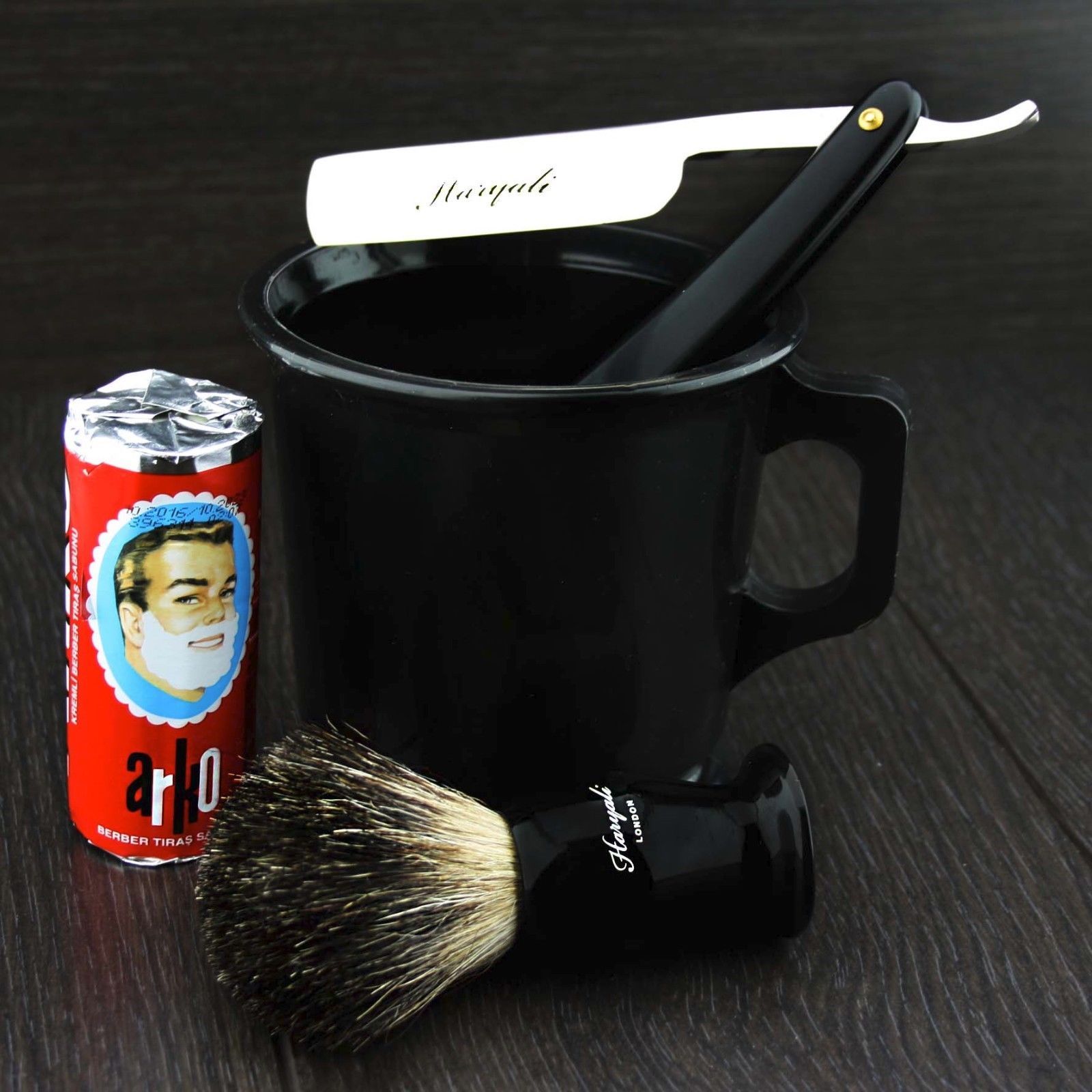 OLD BARBER STYLE Classic Shaving Starter kit MUG BRUSH SOAP AND RAZOR