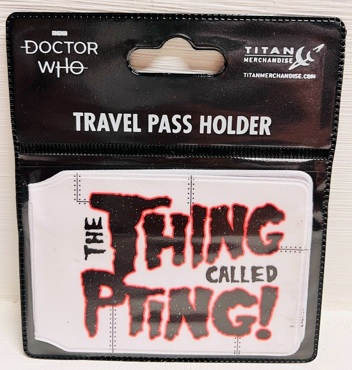 TRAVEL PASS CARD HOLDER - DOCTOR WHO - THE THING CALLED PTING !