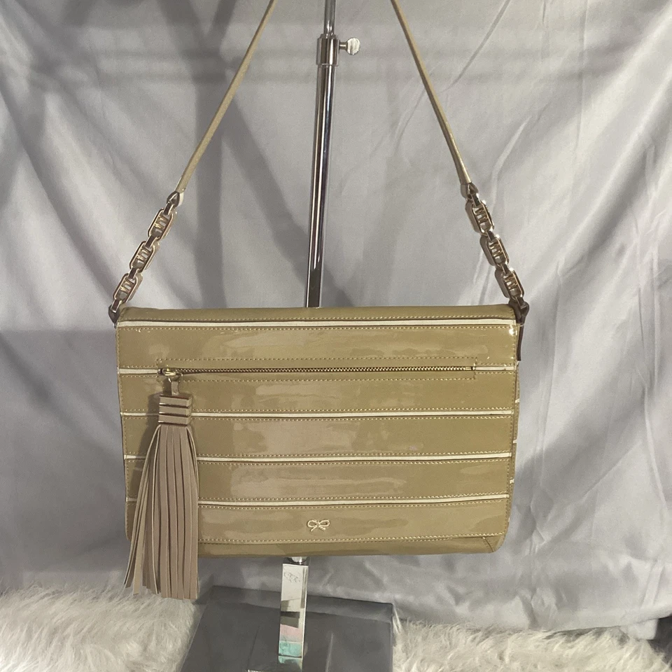 Bolso de hombro Anya Hindmarch charol neutro borla tirar $1250 venta al por menor (06) Foto 3 de 4
