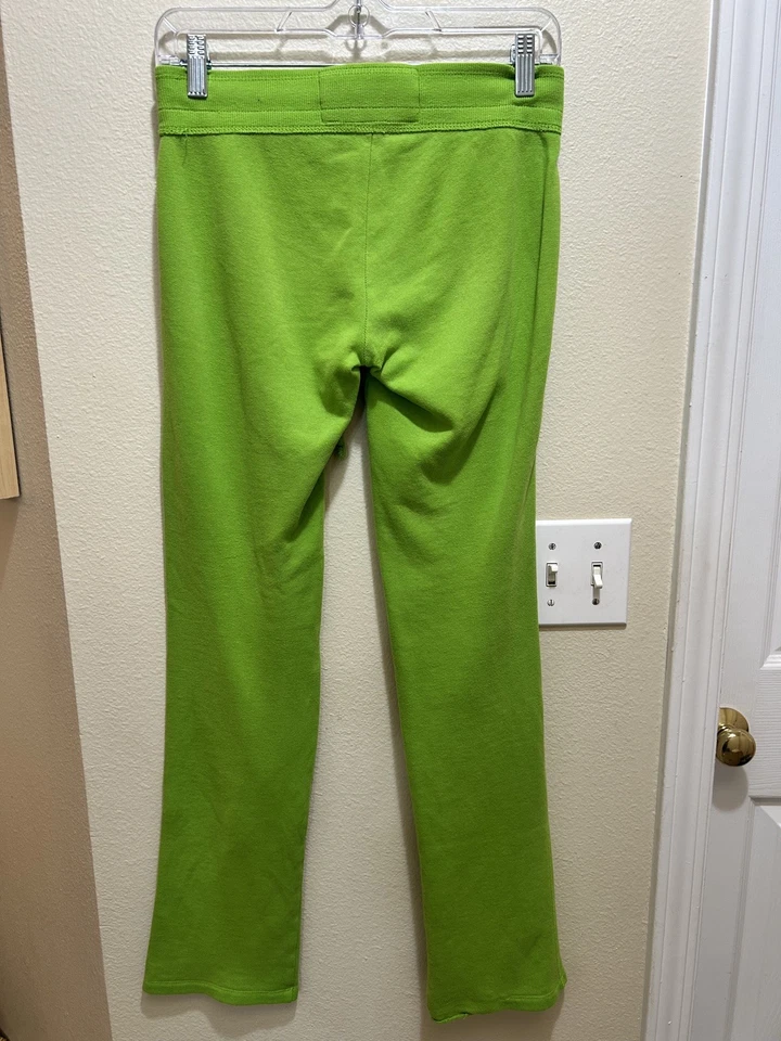 Pantalones deportivos acampanados vintage Y2K Hollister verdes para mujer con logotipo deletreado talla XS Foto 3 de 4