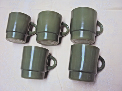 Vtg Anchor Hocking Fire King Avacado Green Stackable Coffee Mugs Set of 5 C hand