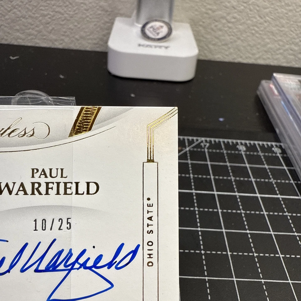 2020 Panini Flawless Collegiate Football Gold Autograph #26 Paul Warfield #10/25 - Image 4 of 4