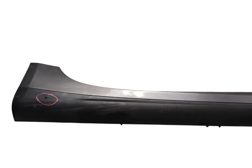 Panel basculante faldón lateral derecho Maserati Quattroporte SQ4 M156 14-22 673000022 OEM Foto 4 de 4