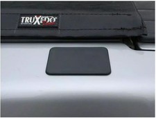 Truxedo 1706218 Stake Pocket Cover Truxedo 1706218 Stake Pocket Cover