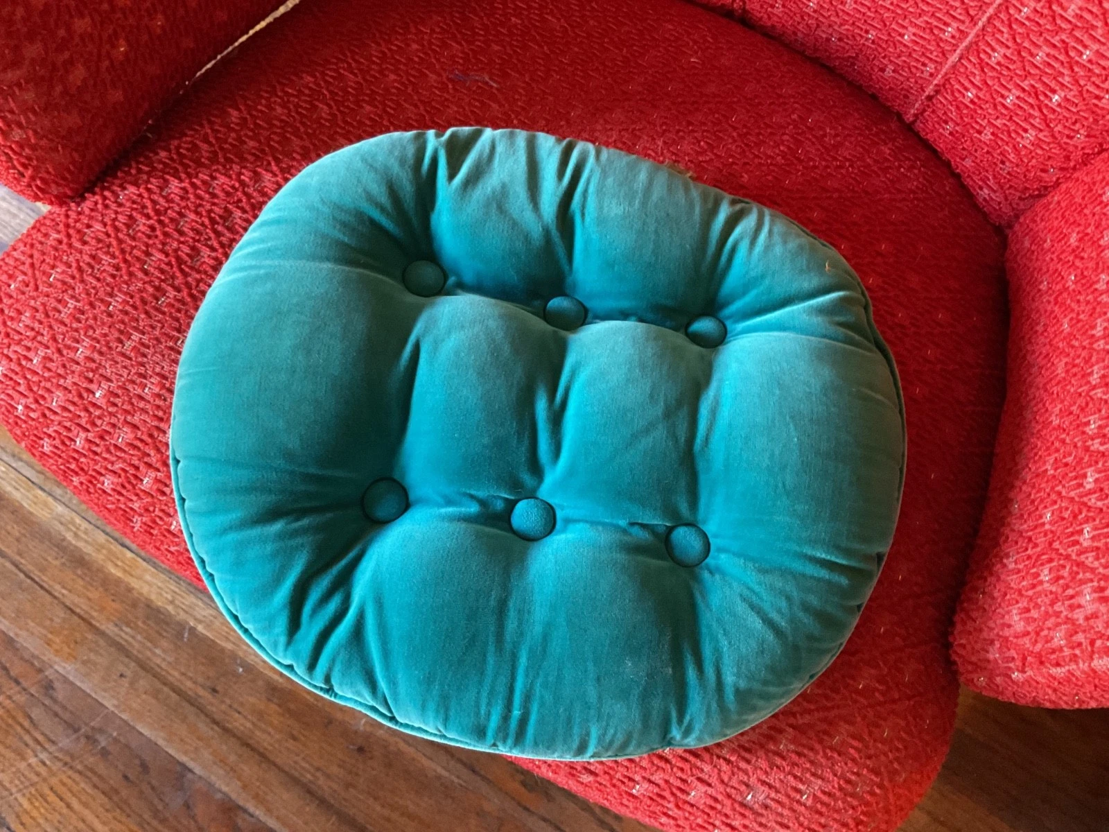 VTG Velvet Tufted Throw Pillow Round blue Velour MCM Cushion Mid-Century