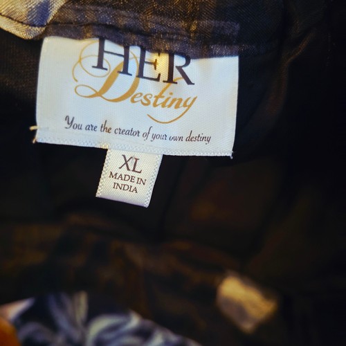 Her Destiny heart skirt - Picture 4 of 5