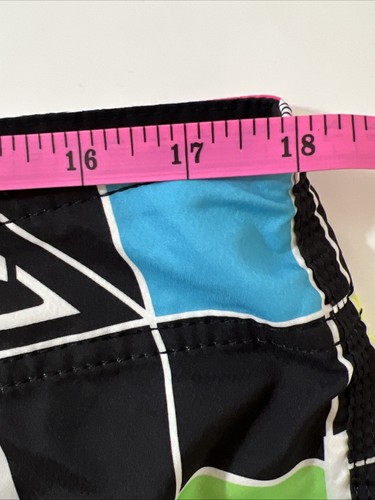 Pantalones cortos de natación Quiksilver Tunnel Vision para hombre talla pequeña 36” cintura - Imagen 3 de 6