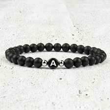 Bracciale con Iniziale Lettera Perle Nero Regalo Uomo Donna nome Personalizzato