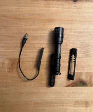 Surefire Weaponlight KE2- B + UE07 + Magpul