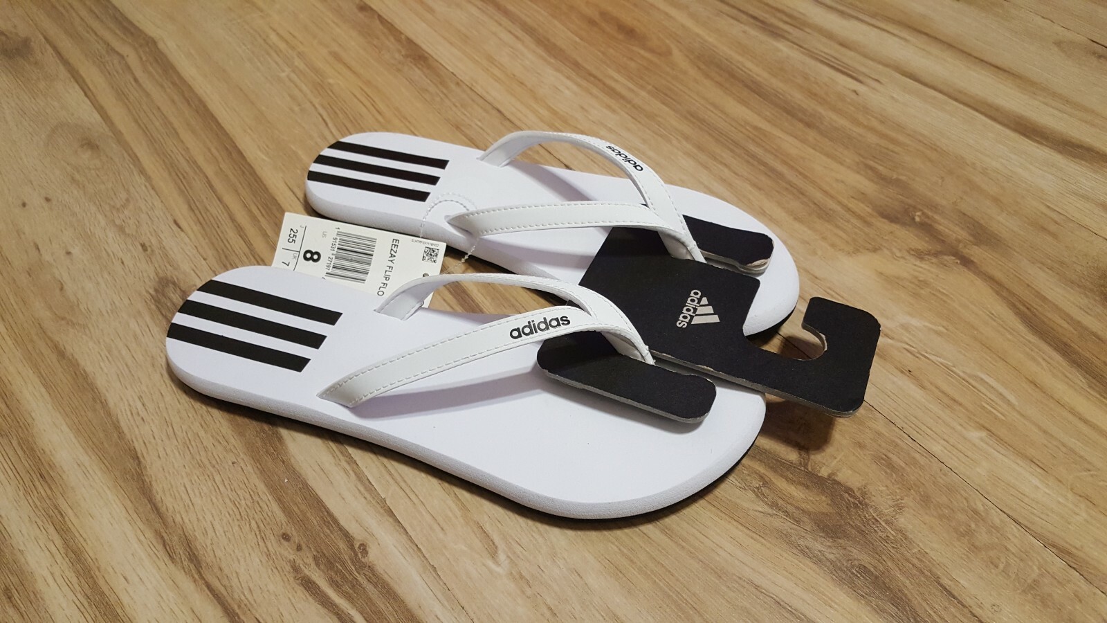 adidas women's eezay dots flip flops