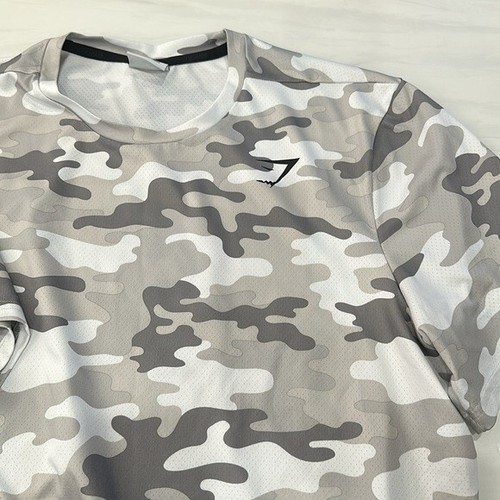 Camiseta GymShark Para Hombre Gris Claro Camuflada Manga Corta Talla XL - Imagen 2 de 5