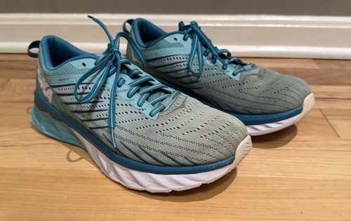 Hoka Arahi 4 Women's Shoes - Size 9 - Slight Staining To Toes