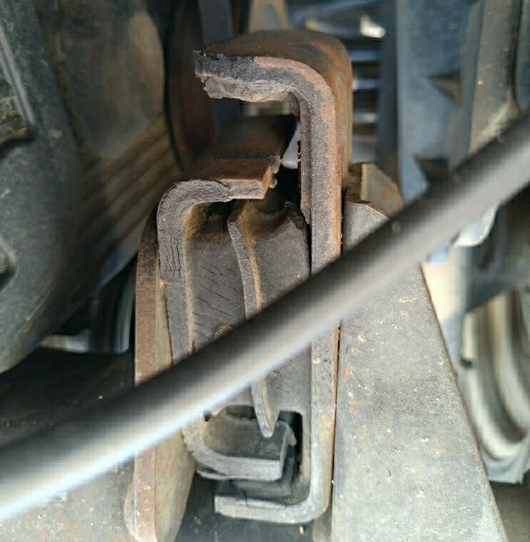 OEM SUBARU Sambar KS4 KV4 4WD EN07 Engine and mission Mount 3piece set genuine - Image 2 of 4