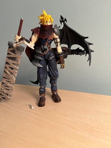 Final Fantasy Play Arts Vol.2 Cloud KINGDOM HEARTS Version PVC Action Figure