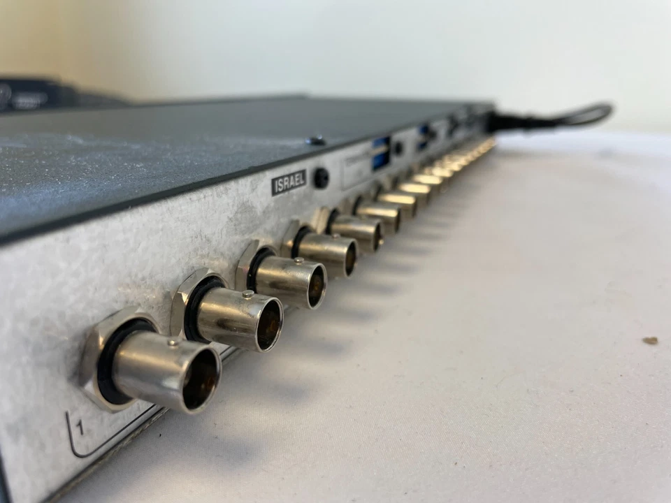 Kramer VS-2016 Vertical Interval Switcher Composite Video Switcher w/power cord - Image 4 of 4