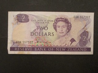 New Zealand Banknotes: Circulated Great Item Must Have (L7479)