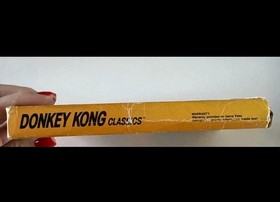 Donkey Kong Classics NES Box + Cartridge + Manual + Cartridge Sleeve Free Post