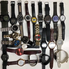 Approx 24 Assorted Mens Watches Untested Vintage New Parts Repair Good