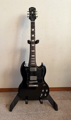 Epiphone SG ブラック ギター ケース付き 2015 Black Epiphone SG Pro Electric Guitar with Case | eBay