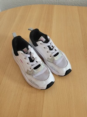 Puma Sneaker Gr 35 zum Reinschlüpfen für Mädchen in guten Zustand