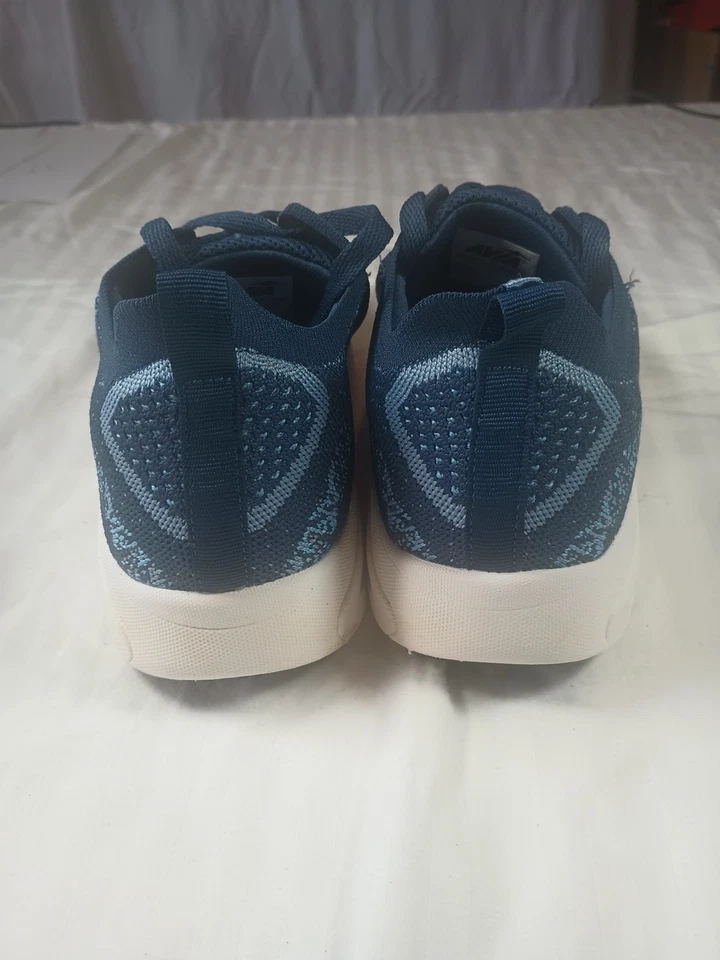 Avia Women's Blue Lace Up Tennis Shoes Size 8.5 - Image 4 of 4