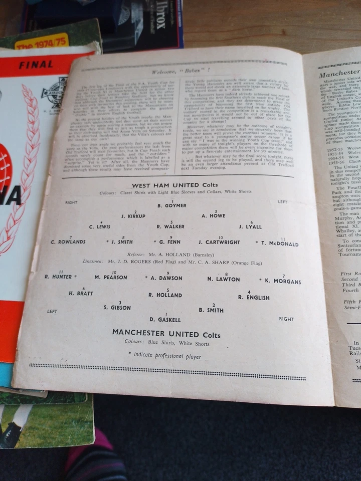 FA YOUTH CUP FINAL 1957 West Ham United v Manchester United 2/5/1957 (28) - Image 2 of 4