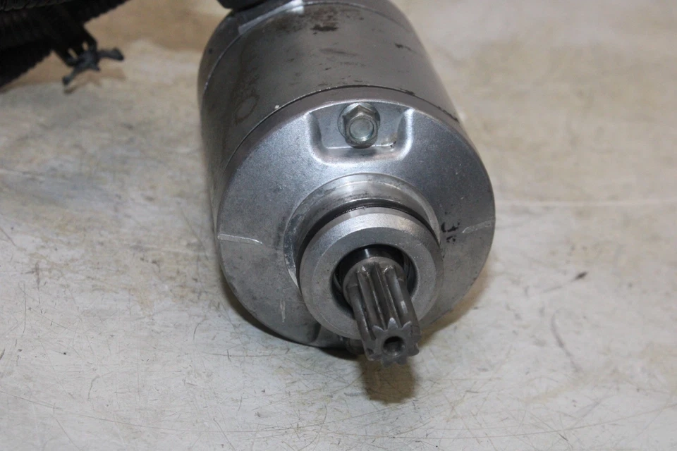 Suzuki GSXR 750 2000 OEM MOTOR ARRANQUE MOTOR -DC 12V Foto 3 de 4