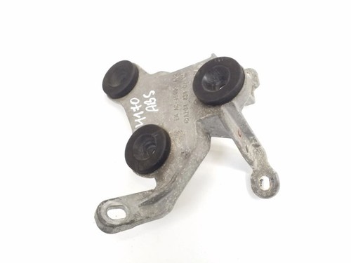 Mercedes-Benz E C207 W207 2014 Halterung ABS Steuergerät A2044300110 EZE51170