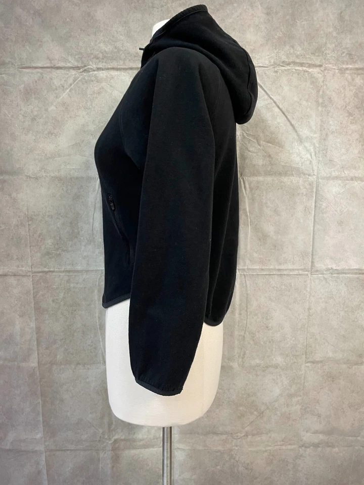 Sudadera con capucha Gap Fit Dry Girls negra con cremallera frontal talla XXL (14-16) Foto 2 de 4