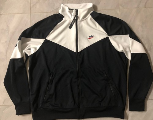 NWT Nike Sportswear Windrunner Jacket 