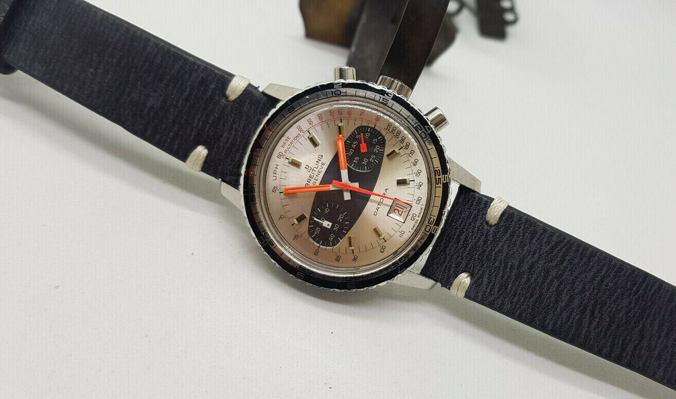 RARE VINTAGE BREITLING DATORA CHRONOGRAPH TWOTONE DIAL  MAN'S WATCH image 6