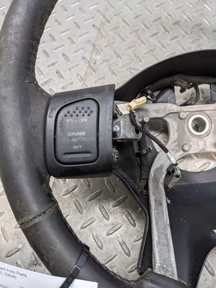 2003 - 2007 Jeep Liberty Leather Steering Wheel (OEM) Black w/ Cruise Co 1143278 - Image 2 of 4