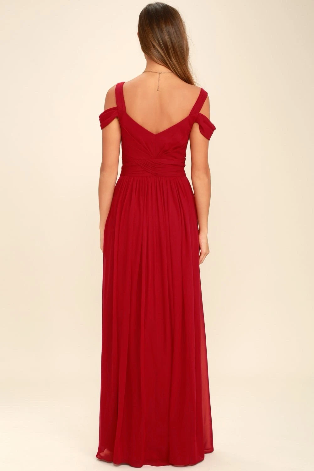 Maxi abito Lulus rosso spalle scoperte scollo a cuore spacco davanti San Valentino