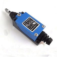 ME-8122 Tuffatore a rulli incrociati mini interruttore di limite chiuso 1NO 1NC 250VAC 5A #D8