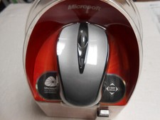 New Sealed Microsoft Wireless Notebook Laser Mouse 7000  Transceiver NIP