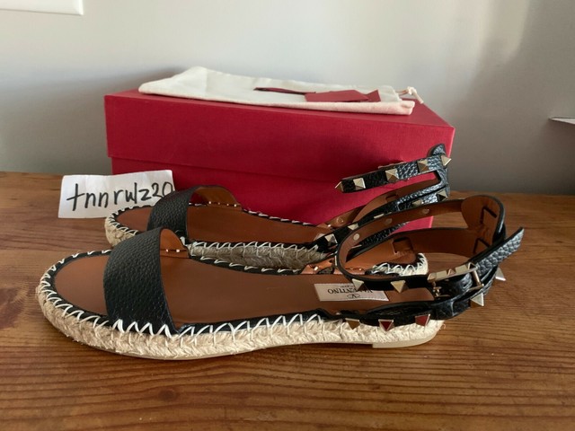 valentino garavani rockstud leather espadrilles