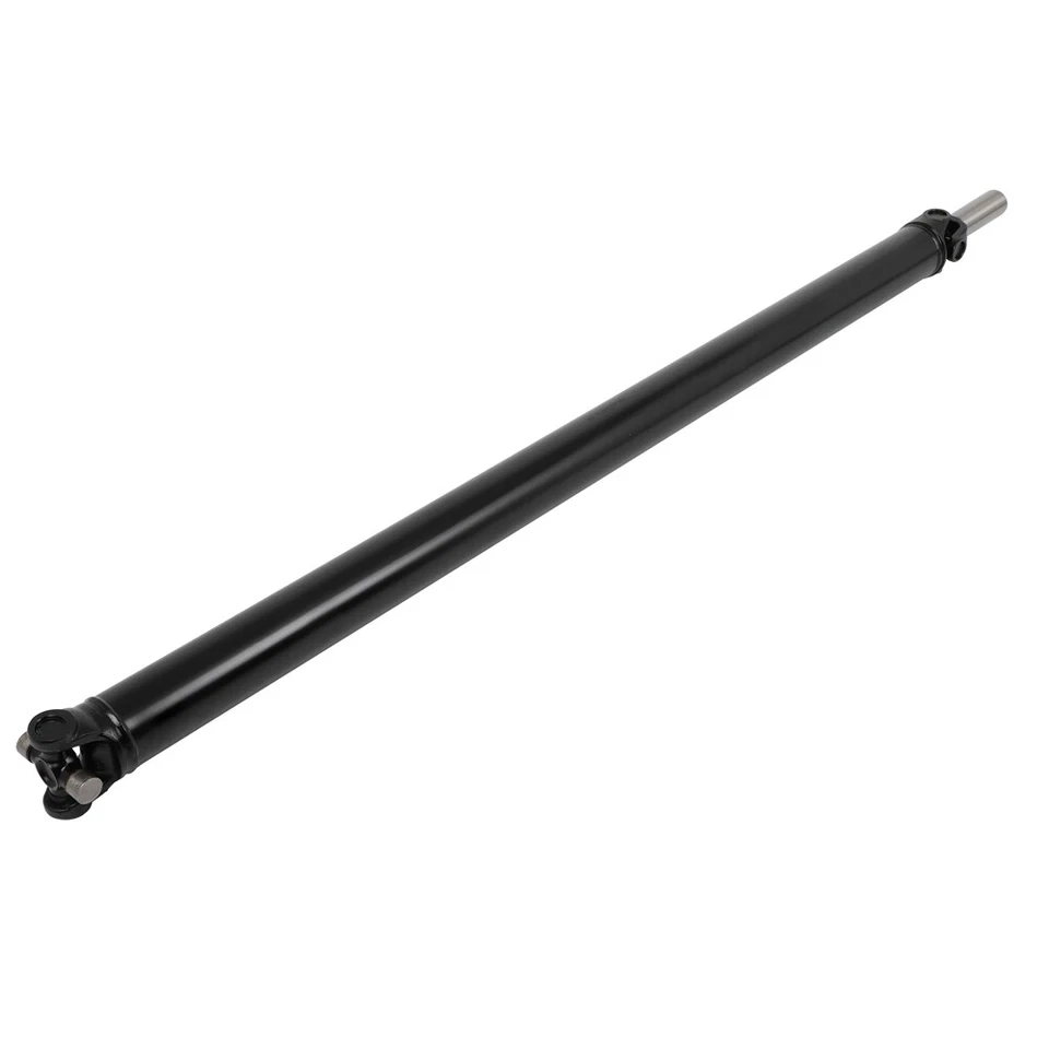 Rear Driveshaft For 2001 2002 2003-2006 Chevrolet Silverado 2500 HD 6.0L V8 4WD Foto 2 de 4