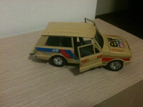 Modellini di auto e moto radiocomandati scale Burago