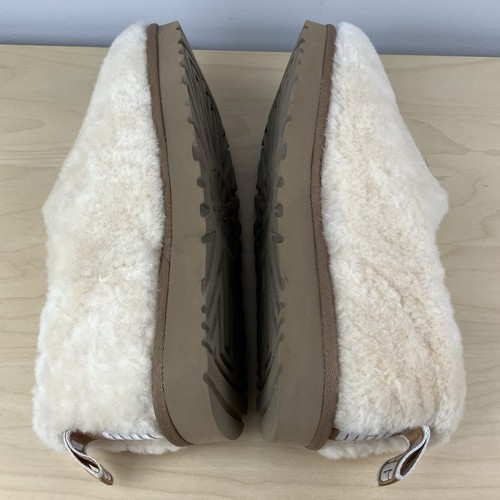 UGG Women’s Size 12 Classic Cozy Bootie Slip On Natural Cream Shearling Slippers - Picture 6 of 10