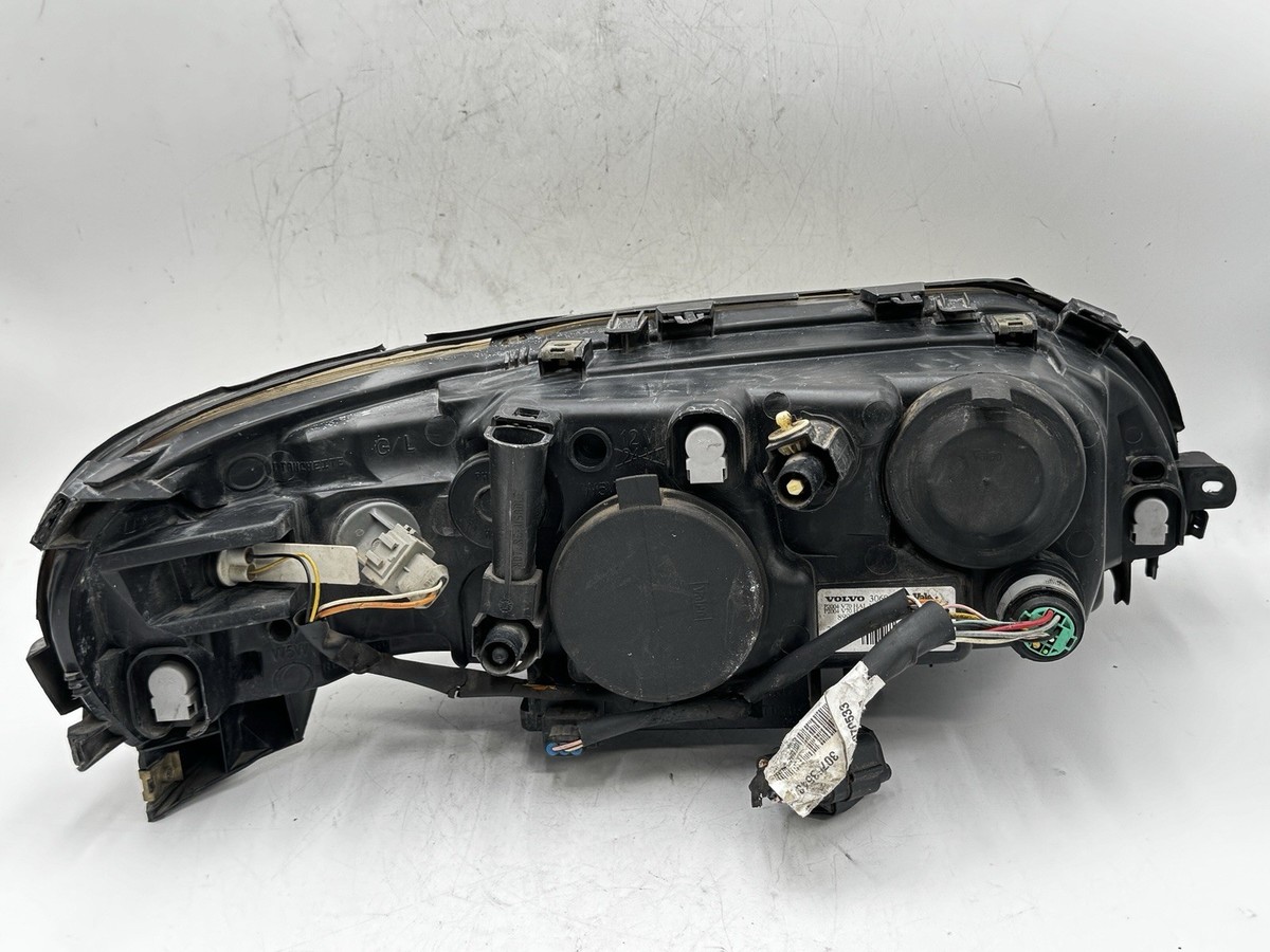 Headlight Assemblies for 2007 Volvo V70 for sale