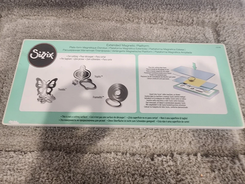 Sizzix Big Shot Plus Embossing Machine -MANY Accessories **LOCAL PICK UP ONLY** - Image 4 of 4