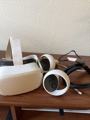 Meta Oculus Quest 2 Virtual Reality Headset