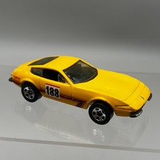 Hot Wheels Ferrari 365 GTB/4 Daytona Yellow #188 Race Car Diecast 1:64 R9
