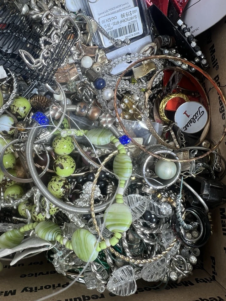 9+ Lbs Mixed Jewelry Craft Art Scrap Junk Broken Tangled Repair Repurpose - Image 2 of 4